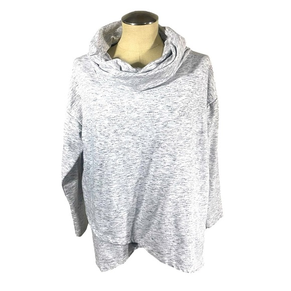 Fobya Polish Light Gray  Crowl Neck Sweater Size XL - Picture 1 of 7